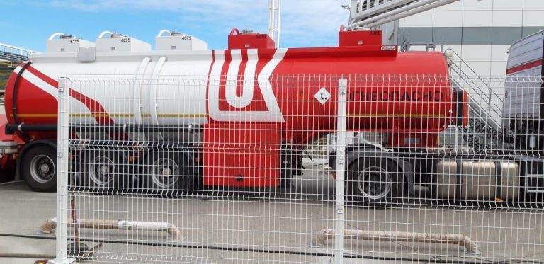 Монтаж забора